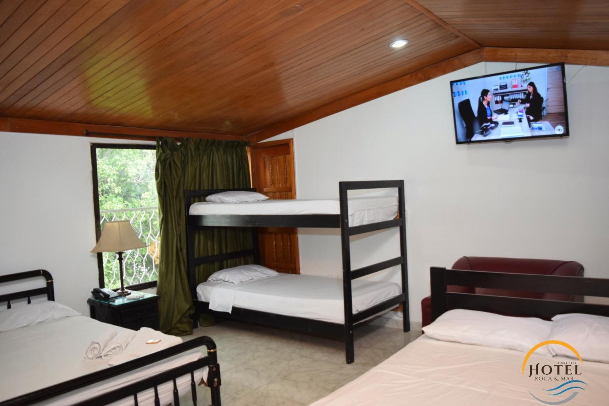 Hotel Roca & Mar ซันตามาร์ตา ภายนอก รูปภาพ